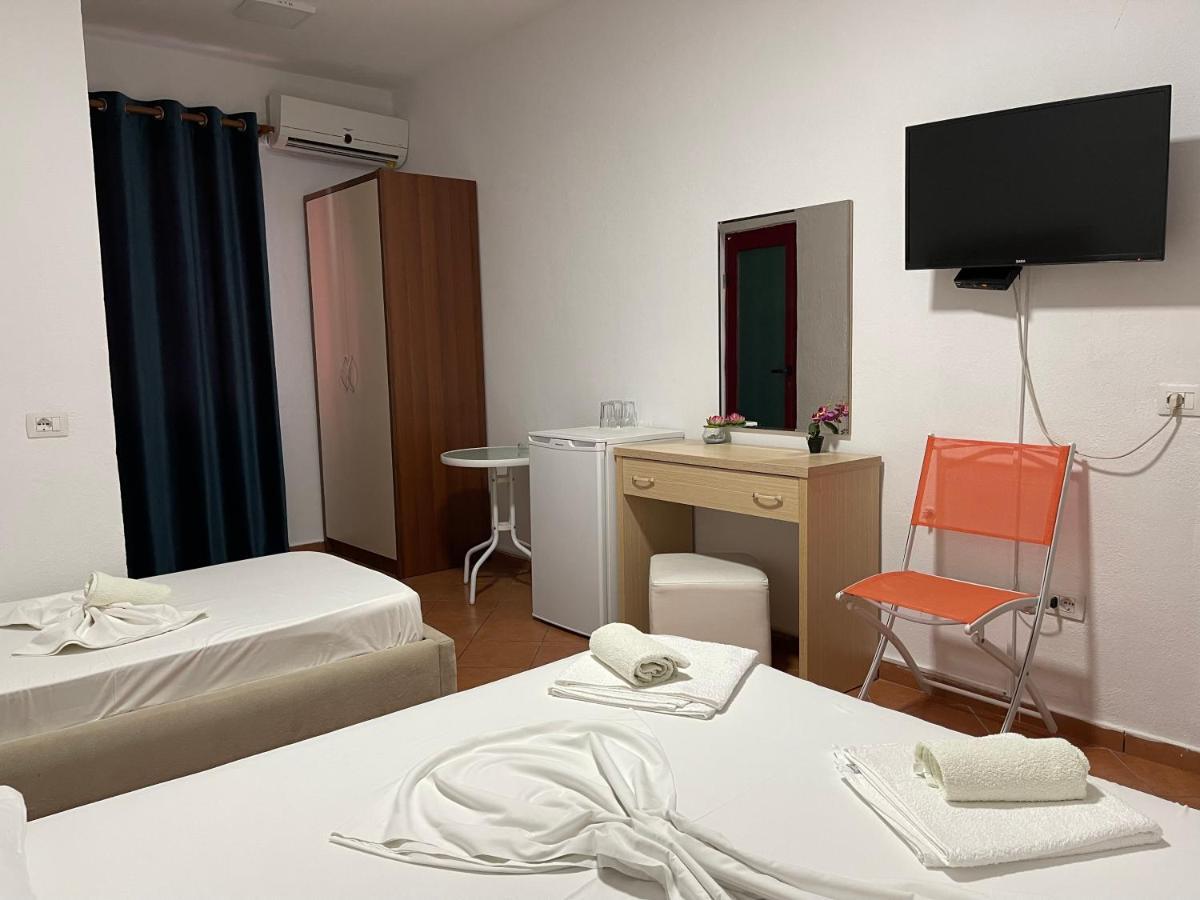 Hotel Veizi Himarë Exteriér fotografie