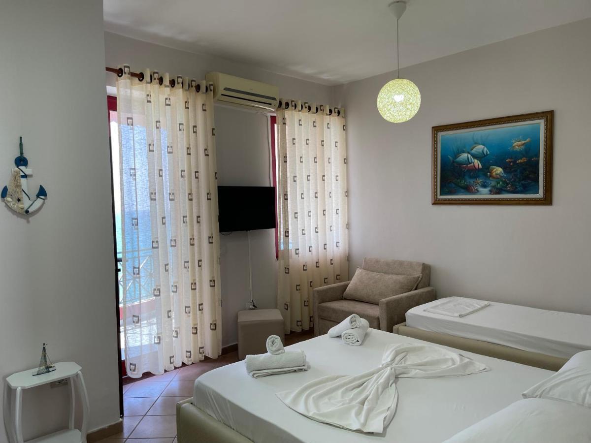 Hotel Veizi Himarë Exteriér fotografie