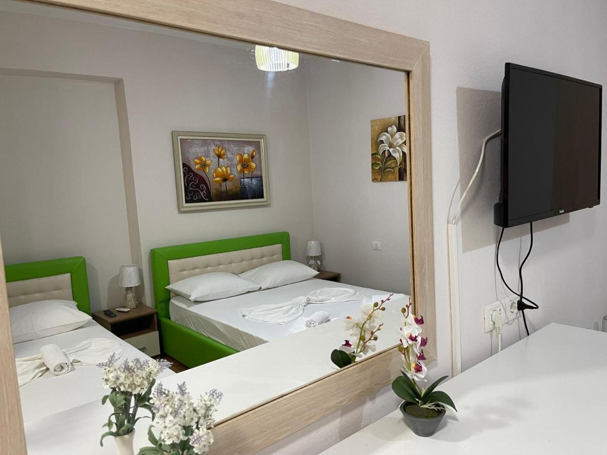 Hotel Veizi Himarë Exteriér fotografie