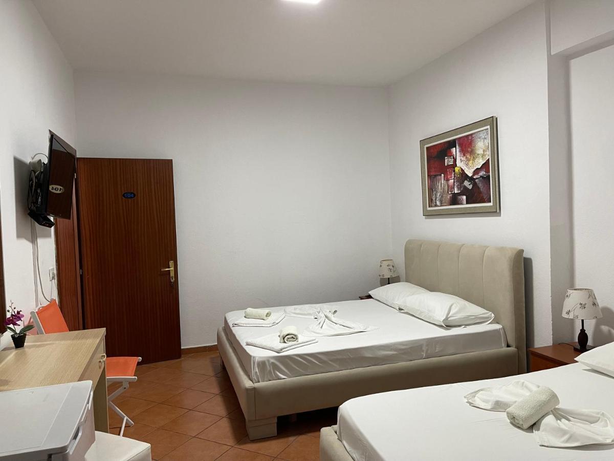 Hotel Veizi Himarë Exteriér fotografie