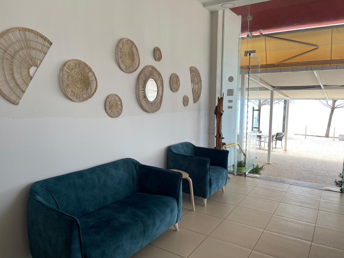 Hotel Veizi Himarë Exteriér fotografie