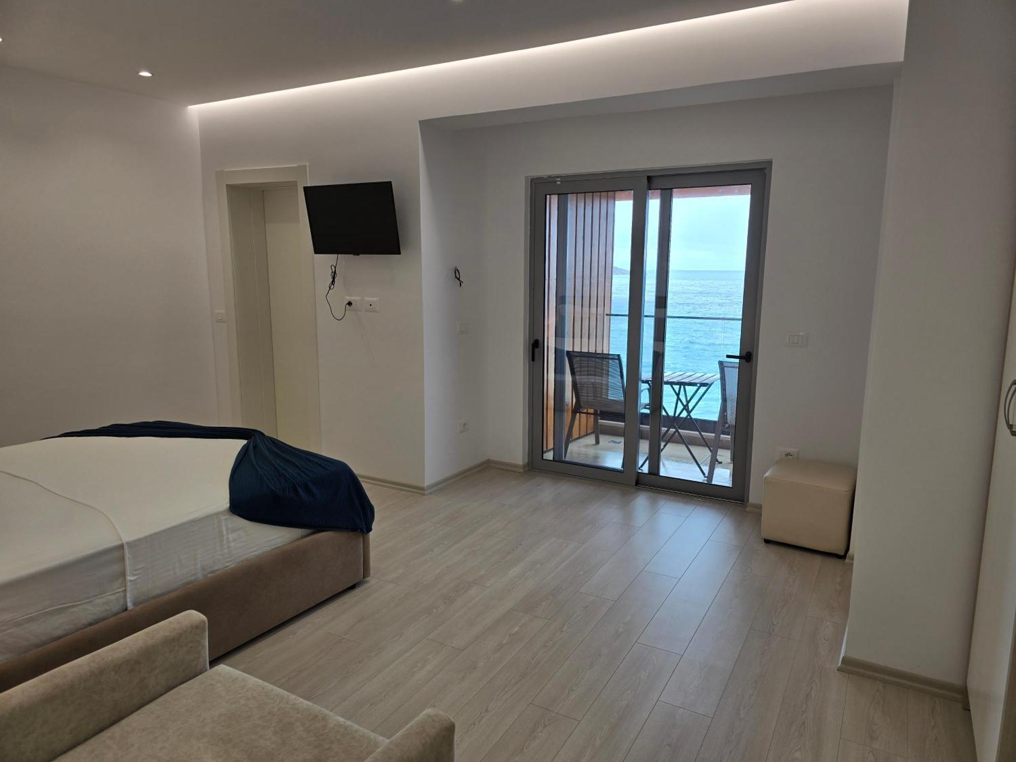 Hotel Veizi Himarë Exteriér fotografie