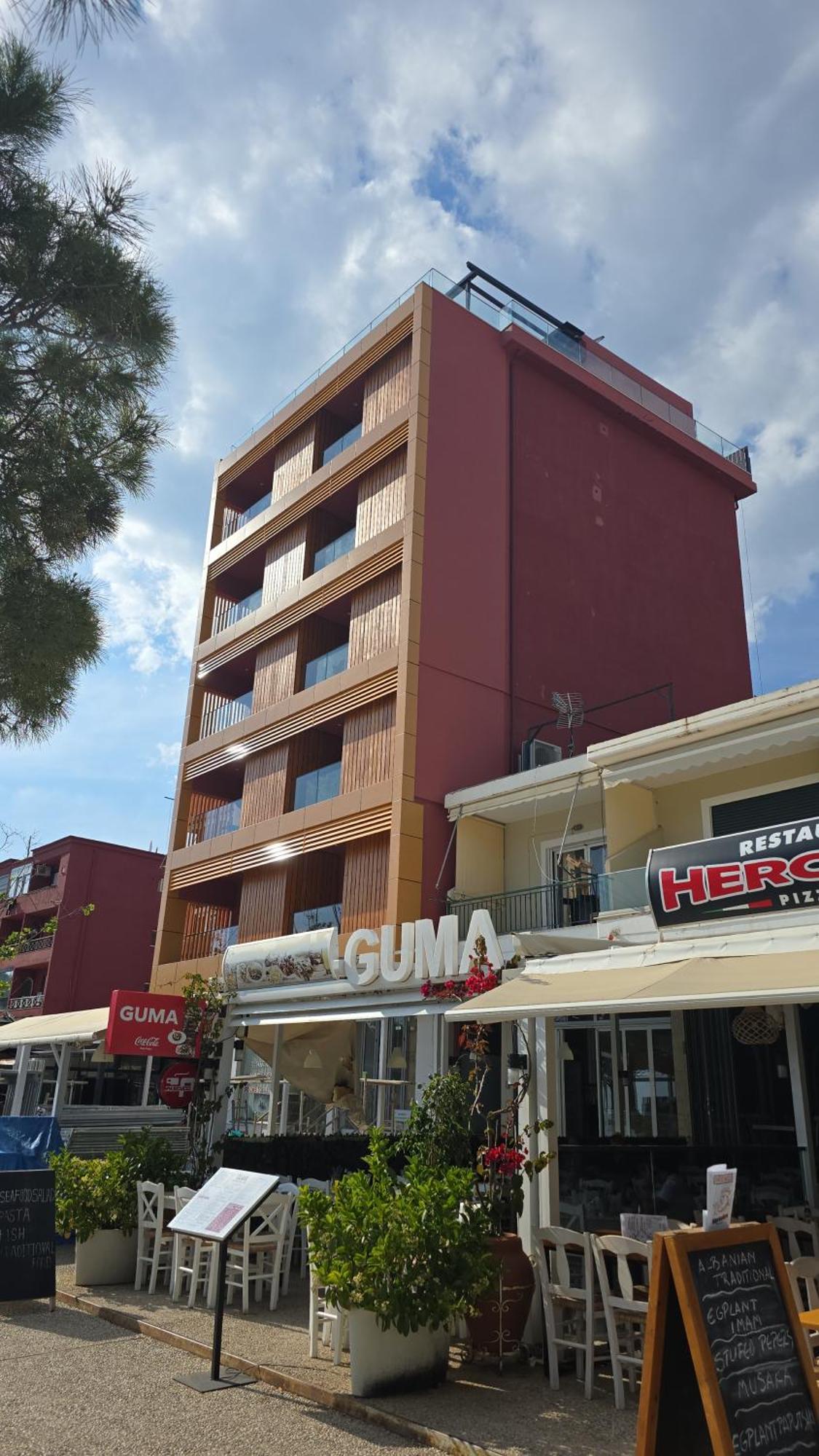 Hotel Veizi Himarë Exteriér fotografie