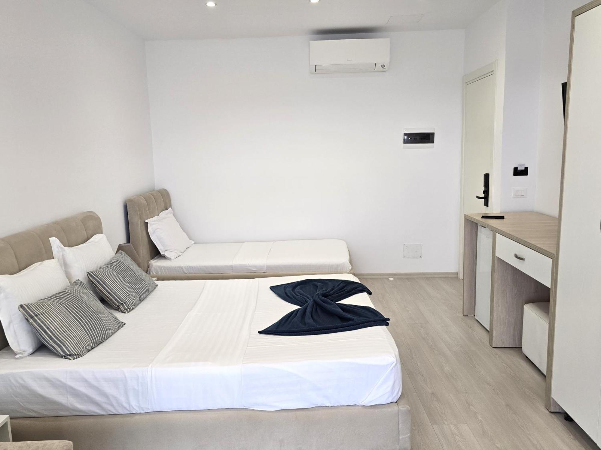 Hotel Veizi Himarë Exteriér fotografie