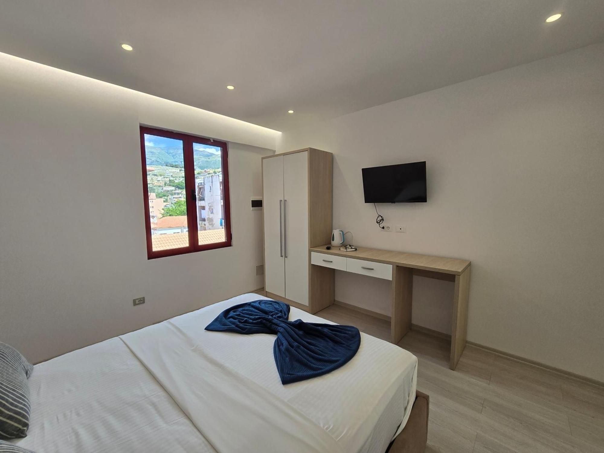 Hotel Veizi Himarë Exteriér fotografie